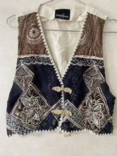 Item thumbnail for item 3ca6ca0a-d7e7-4819-b6cc-c08a24a83a90