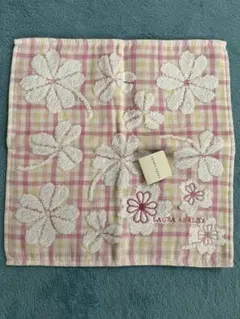 【新品未使用】LAURA ASHLEY 花柄タオルハンカチ