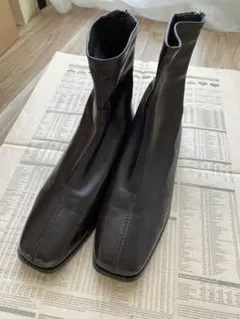 韓国　スクエアトゥブーツのサムネイル