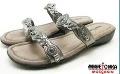Minnetonka ミネトンカ　サンダル　22cmのサムネイル