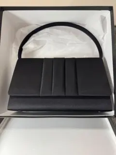 極美品　東京ソワールプチソワール ブラックフォーマルバッグ　プリーツ　撥水加工
