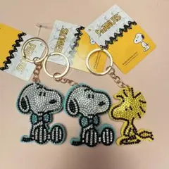 スヌーピー ウッドストック キーホルダー キラキラ ラインストーン 3点セット