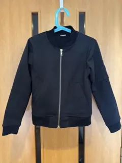 petit main 黒 ジップアップジャケット 130