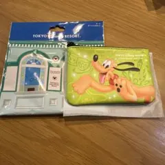 ディズニー　パークチケット柄　ポーチ　プルート
