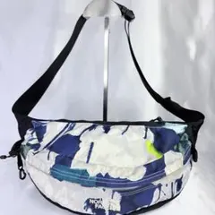 THE NORTH FACE ノースフェイス ボディバッグ 総柄 マルチカラー