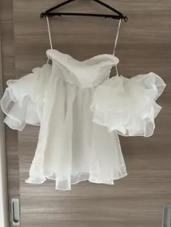 ホワイト シフォン オフショルダービスチェ