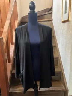 【ほぼ未使用】COMME CA ISM 黒カーディガンのサムネイル