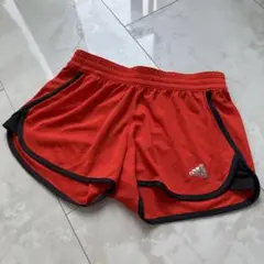 adidas レディース　ショートパンツ