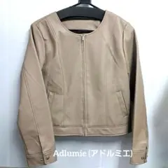 Adlumie ベージュ フェイクレザー シングルライダースジャケット