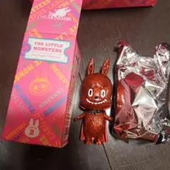 POPMART LITTLE MONSTERSシリーズラブブ　マスコット