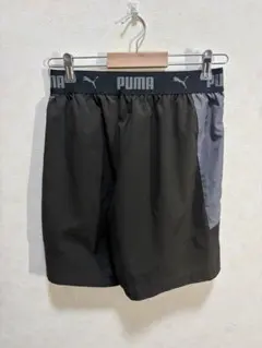 PUMA ショートパンツ スポーツウェアのサムネイル