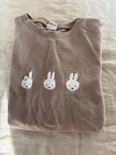 ミッフィー刺繍ブラウントレーナー　Mサイズのサムネイル