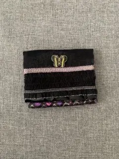 ANNA SUI 蝶刺繍 ティッシュケース