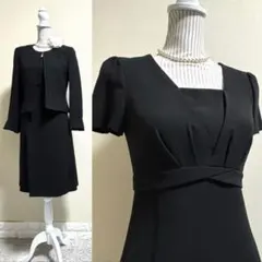 【通年用！ブラックフォーマルスーツ　喪服　礼服】スーツカンパニー　スーツ　黒 S