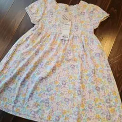 any FAM♡ 花柄 半袖ワンピース 120センチ新品、タグ付き