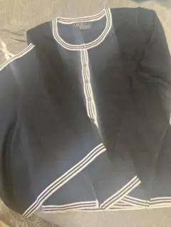 新品 セシルマクビー 黒のカーディガン＆タンクトップ セット 長袖