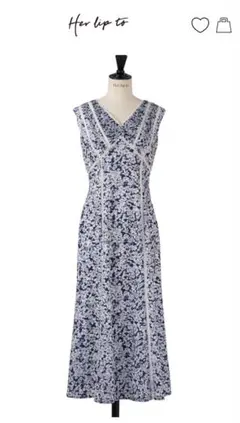 新品 Lace Trimmed Floral Dress Herlipto - メルカリ