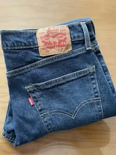 Item thumbnail for item 27f352ae-15ec-4842-829c-a464b597cb21