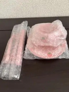 未使用品　マザーガーデン　mother gardenいちご　カップ セット
