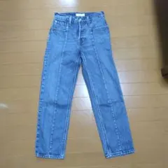 Item thumbnail for item ce323ed9-0bd8-4869-ba6e-c4c2f34ada8c