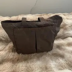 Item thumbnail for item b0fbd311-c1b1-460c-8086-cfad3e8d2b6e