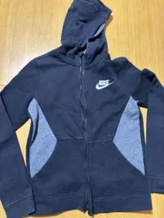 Nike フルジップパーカー 黒