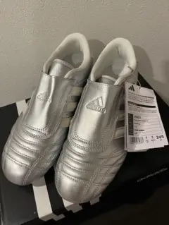 新品　adidas TAEKWONDO W シルバー 24.5