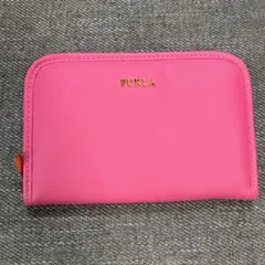 FURLA パスポート・母子手帳ケースにも使えるマルチケース