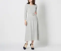 透かし柄ニットワンピース