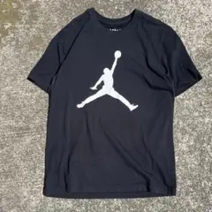 AIR JORDAN / NIKE ビッグジャンプマン モノクロ 古着 Tシャツ