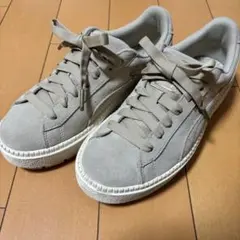 PUMA スエード ベージュ スニーカー 厚底