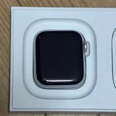 Apple Watch SE 第2世代 40mm GPSモデル 充電器 箱付き