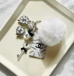 ccファー付きキーホルダー