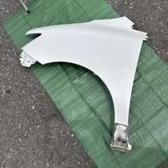 エルグランド PE52 フロント　左　フェンダー QABのサムネイル