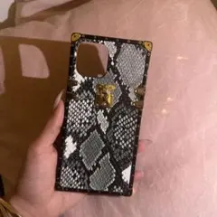 Item thumbnail for item faefe7b5-255a-45fd-9fad-6605a11530de