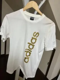 adidas Tシャツ ホワイト ゴールドロゴ