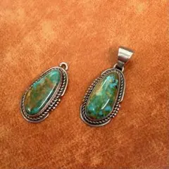 インディアンジュエリー　NAVAJO　ターコイズ　ペンダントのサムネイル