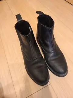 Item thumbnail for item 57268529-d3cb-4290-b5d1-5b4ccc495905