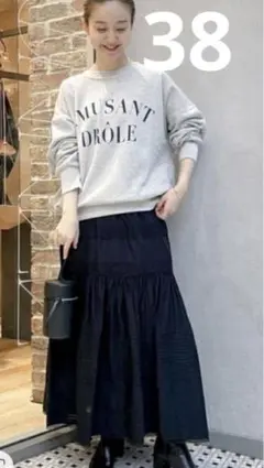 【美品】SPICK & SPAN ティアードフリルスカート　黒　2024年モデル SPICK & SPAN ティアードフリルスカート 黒 2024年モデル - メルカリ