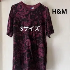 H&M DIVIDED ローズ柄 Tシャツ メンズ Sサイズ　ボルドー＆ブラック