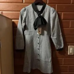 【GRL】✨新品未使用タグ付き✨ ワンピース ひざ丈 格子柄 Sサイズのサムネイル