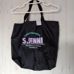★新品未使用タグ付き　JEENI 黒色バッグ