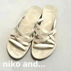 niko and... ストラップフラットサンダルLサイズ24cmアイボリーのサムネイル