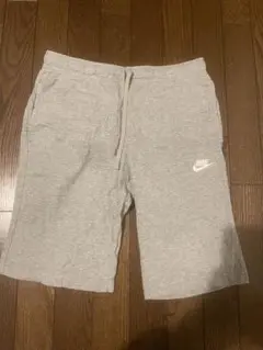 Nike ショートパンツ