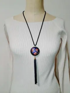 七宝焼　ブルー　花柄　ペンダントトップ　ネックレス　フリンジ