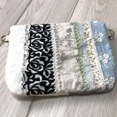 【新作/未使用】刺繍・レースパッチワークポシェット Dカン付ブルー系x黒他