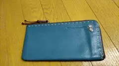 ♪お値下げしました♪ペレボルサ水色レザー長財布のサムネイル