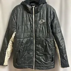 Nike フード付きジャケット Sサイズ ブラック/ホワイト　ナイキ　防寒