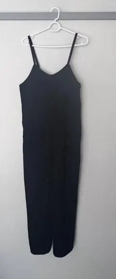 ブラックサロペット ストラップ付き