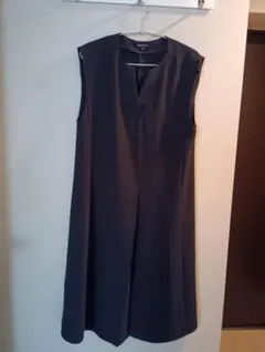 【美品】INDIVI/ノースリーブワンピース/ネイビーのサムネイル
